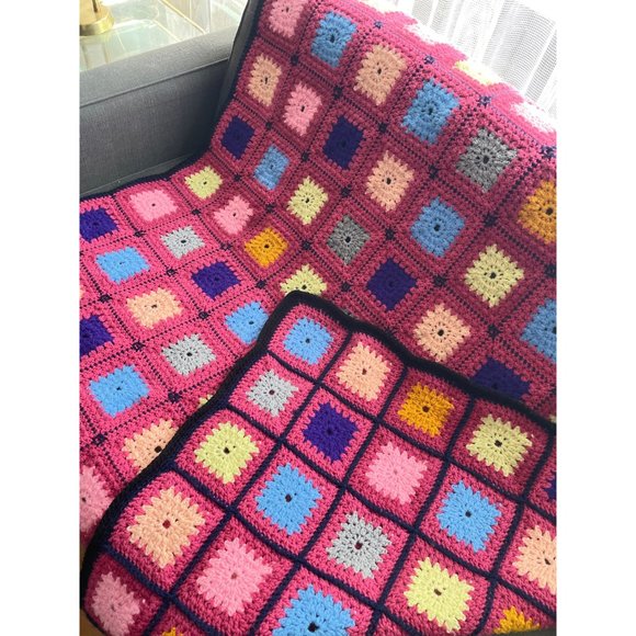 Vintage throw, granny square throw, granny square afghan, crochet throw - Picture 2 of 6